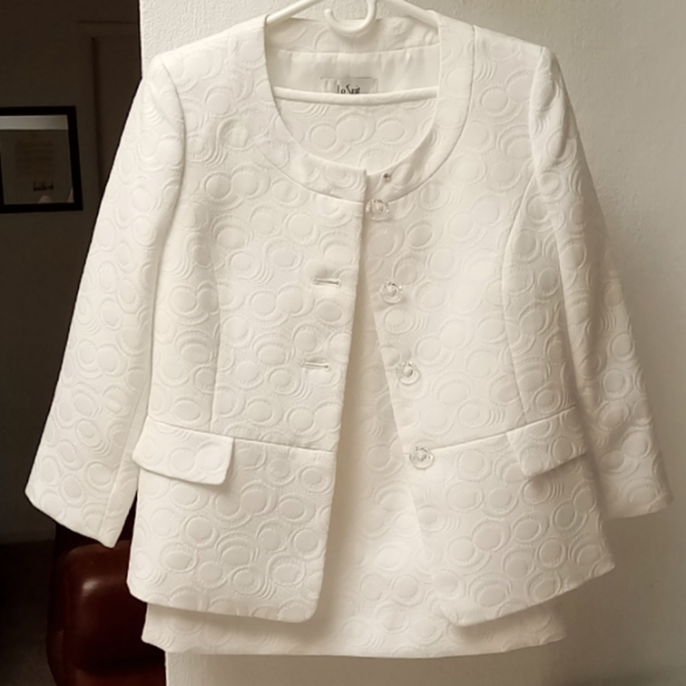 Le Suit Skirt Suit